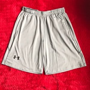 🤾🏽‍♂️Men’s Under Armour Basketball shorts🤾🏽‍♂️